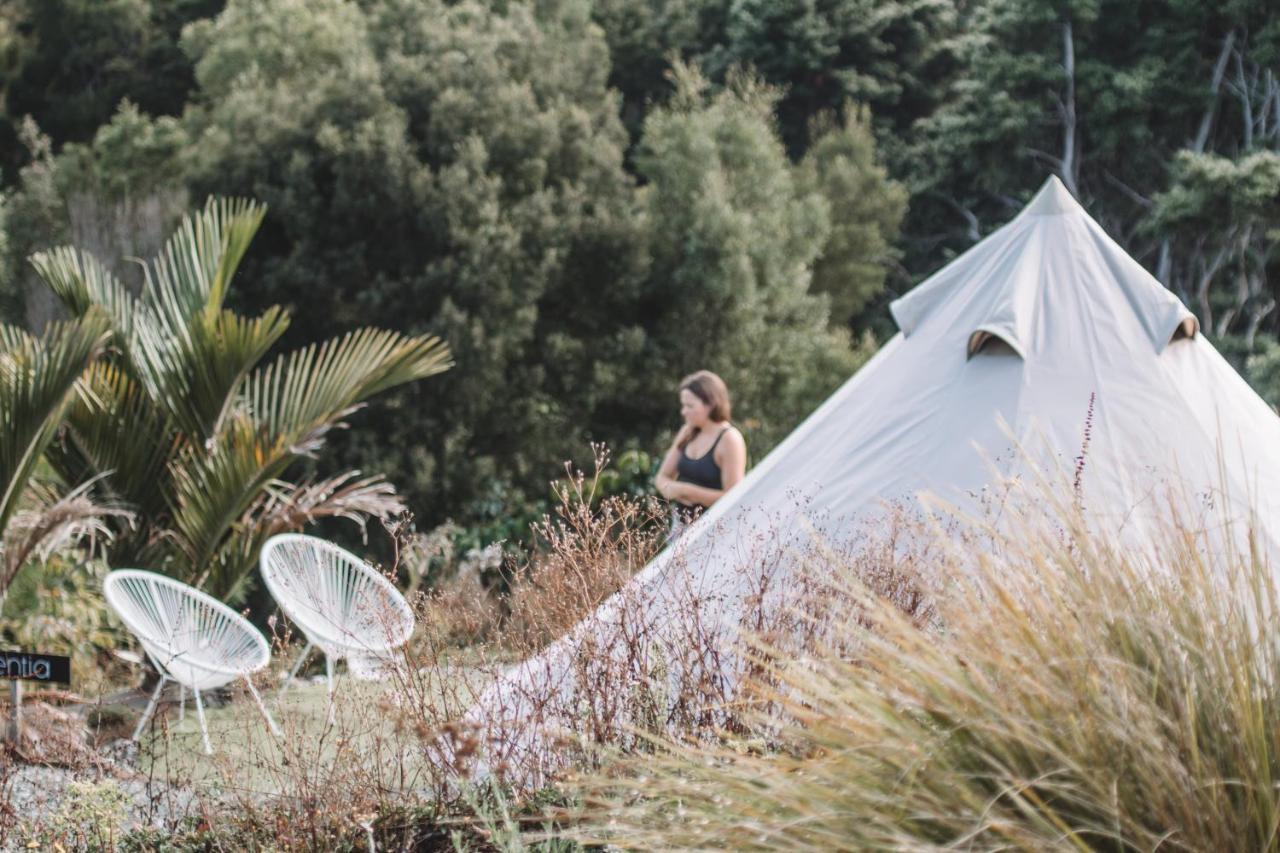 Aotearoa Surf Eco Pods Hotel Te Arai Eksteriør billede