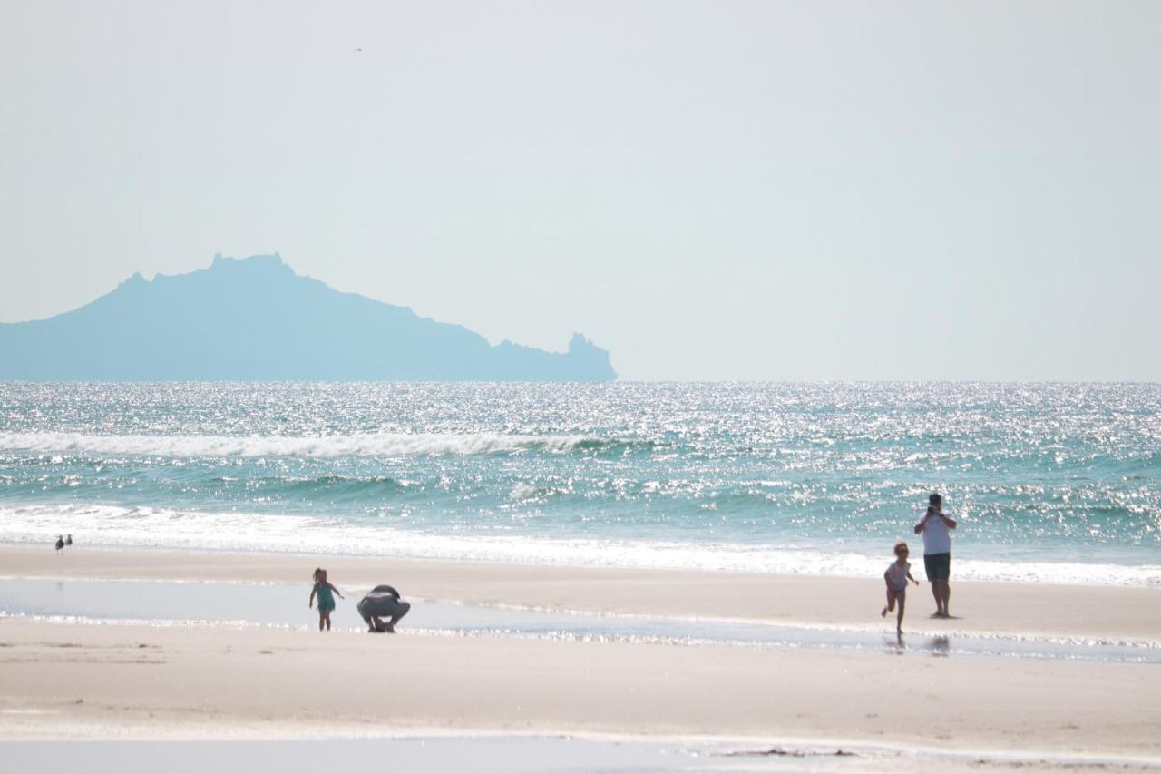 Aotearoa Surf Eco Pods Hotel Te Arai Eksteriør billede