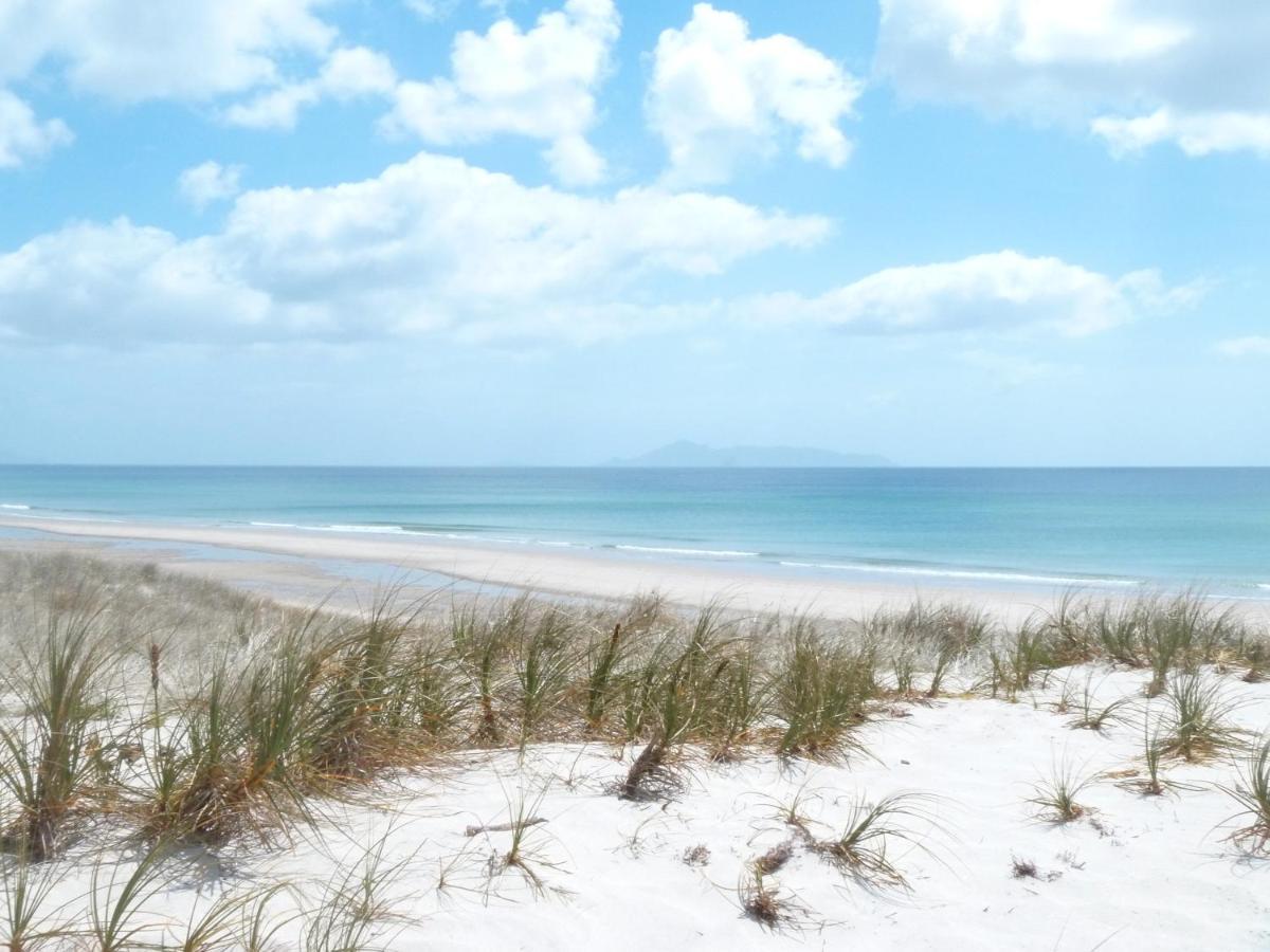 Aotearoa Surf Eco Pods Hotel Te Arai Eksteriør billede