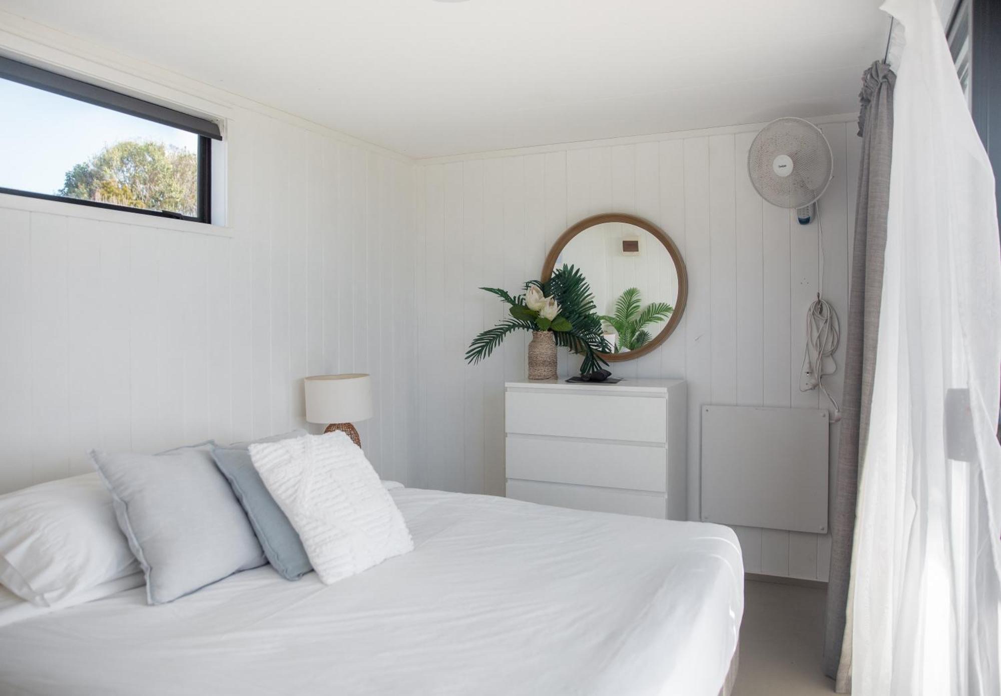 Aotearoa Surf Eco Pods Hotel Te Arai Eksteriør billede
