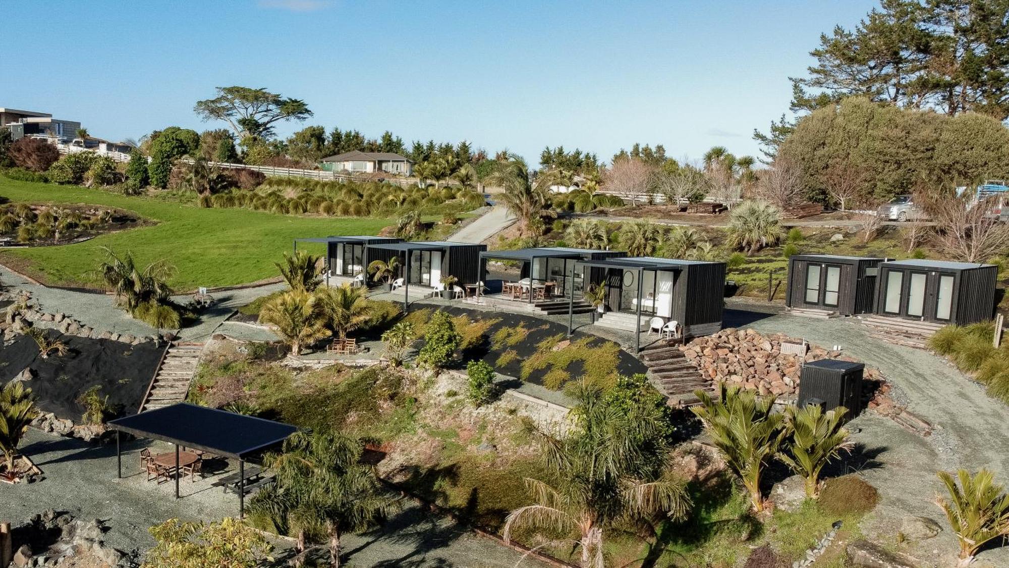 Aotearoa Surf Eco Pods Hotel Te Arai Eksteriør billede