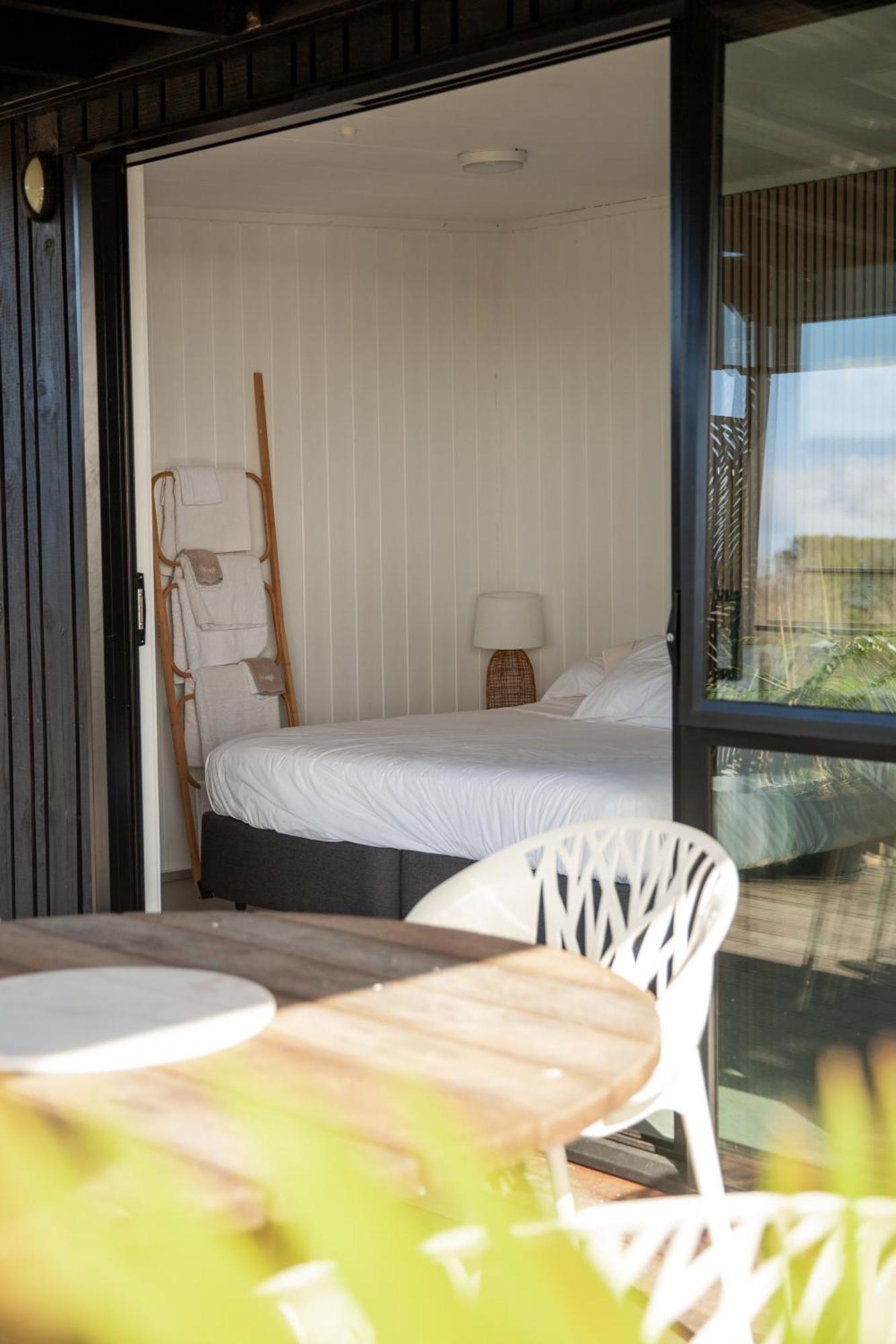 Aotearoa Surf Eco Pods Hotel Te Arai Eksteriør billede