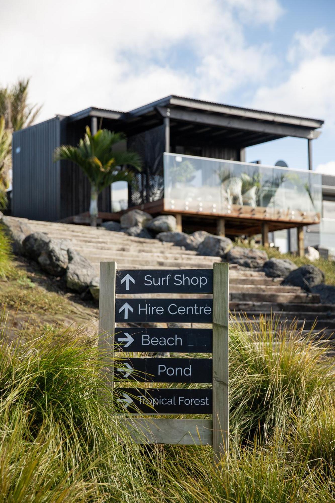 Aotearoa Surf Eco Pods Hotel Te Arai Eksteriør billede