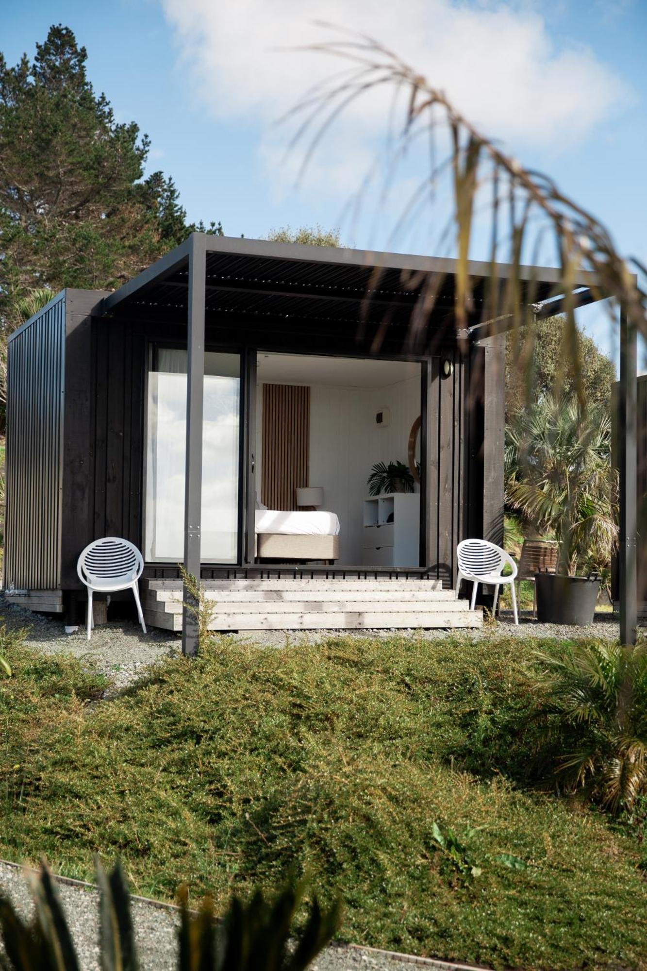 Aotearoa Surf Eco Pods Hotel Te Arai Eksteriør billede